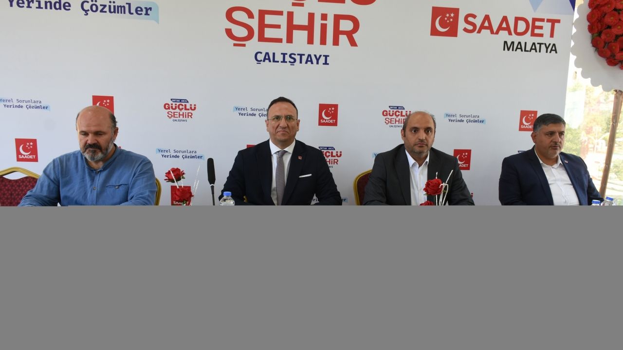 Saadet Partisi Genel Başkan Yardımcısı Tekin, Malatya'daki çalıştayda konuştu: