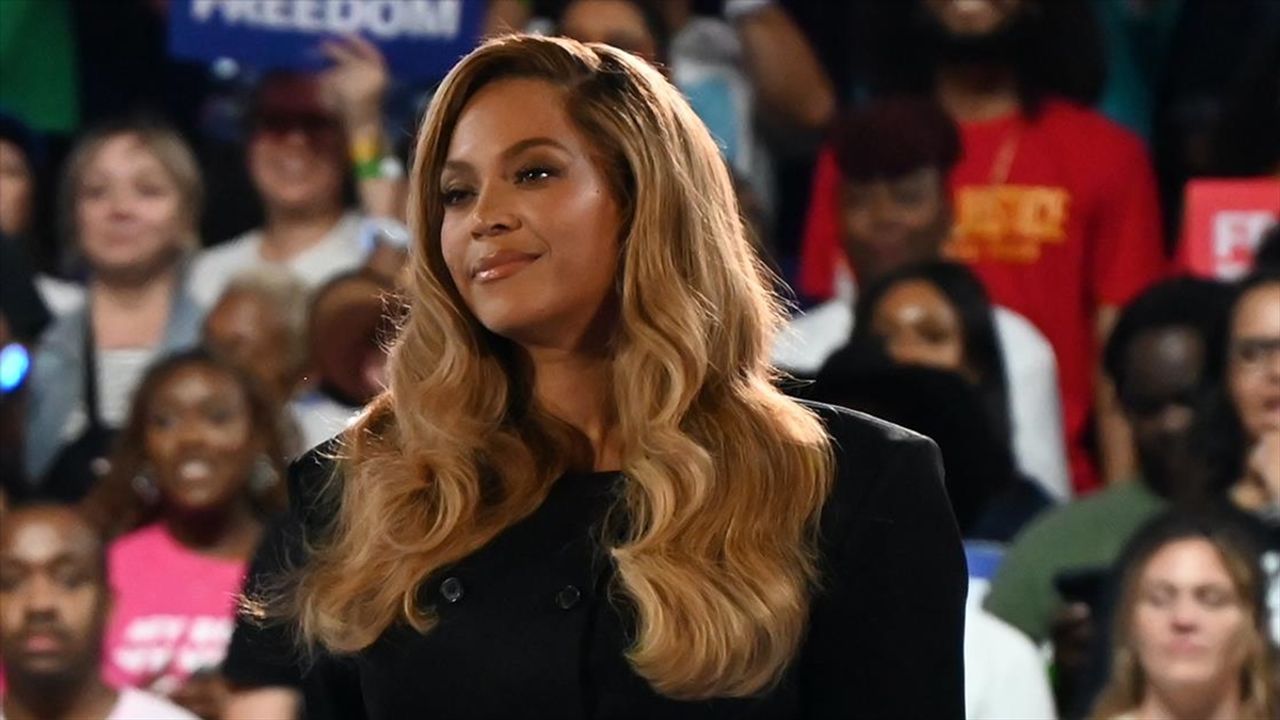 Beyonce, Forbes'un milyarder listesine giren beşinci müzisyen oldu