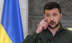 Zelenskiy, savaşı sona erdirme yönünde diplomasi için Putin ile görüşmeye hazır olduğunu bildirdi