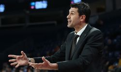 Anadolu Efes, Cenk Akyol'u Genç Takım antrenörlüğüne getirdi