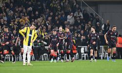 Fenerbahçe, UEFA Avrupa Ligi'nde turu zora soktu