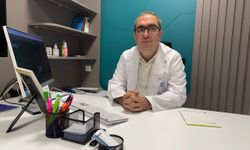 Ailesinin isteğiyle başladığı doktorlukta hastalara şifa oluyor