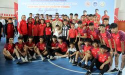 Battalgazi Belediyesinden amatör spor kulüplerine malzeme yardımı