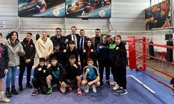 Dünya Boks Başkanı Vorst, genç Türk boksörlerle bir araya geldi