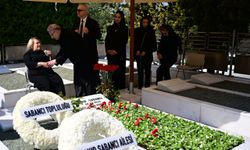 Sakıp Sabancı, kabri başında anıldı