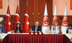TBMM Başkanı Kurtulmuş, dünya çocuklarını kabul etti