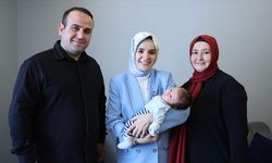 Bakan Göktaş, Samsun'da doğum yardımından faydalanan aileyi ziyaret etti