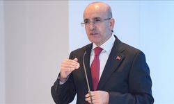 Bakan Şimşek: Yabancı para cinsi mevduat talebi ve ülke risk primi gerilerken rezerv birikimi yeniden başladı