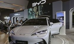 Çinli BYD Avrupa'da ilk kez Tesla'dan daha fazla otomobil sattı