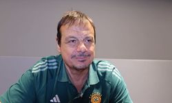 Ergin Ataman, taraftarlarının tepkisi nedeniyle Anadolu Efes'e kırgın değil