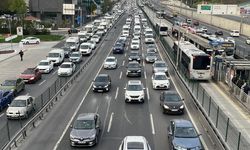 İstanbullular geçen yıl trafikte 105 saat kaybetti