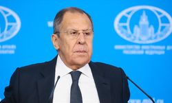 Rusya Dışişleri Bakanı Lavrov: Avrupa'nın neredeyse tümü bizimle savaşıyor