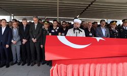 Şehit Astsubay Kıdemli Çavuş Emre Polat, Sivas'ta son yolculuğuna uğurlandı