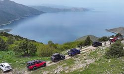 Van Gölü'nün eşsiz koyları off-road tutkunlarını ağırladı