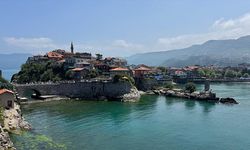 Amasra, bayram tatilinde nüfusunun 10 katı misafir ağırlıyor