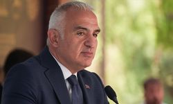 Bakan Ersoy, Gordion Antik Kenti'ndeki 47'nci tümülüsten çıkarılan eserleri tanıttı