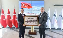 Bakan Kacır: Türkiye'nin savunma sanayisine güç veren girişimlerimize destek olmaya devam edeceğiz