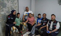 Uşak'ta sağlık çalışanları her ay 2 bin hastanın evine misafir oluyor