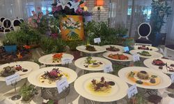 Yenilebilir çiçekler, lüks restoranların menülerini süslüyor