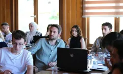 Kocaeli'de genç zihinler yapay zekâyı konuştu