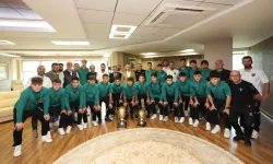 Kocaelispor’un şampiyon gençleri Büyükakın’a geldi
