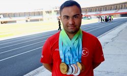Baba acısıyla başladığı atletizmde madalyalara koşuyor