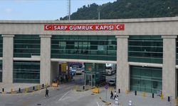 Sarp Sınır Kapısı'ndan 9 ayda 4 milyona yakın yolcu geçişi oldu