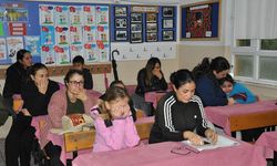 24 Kasım Öğretmenler Günü'nde motosikletin çarpması sonucu hayatını kaybeden öğretmenin okulunda yas hakim