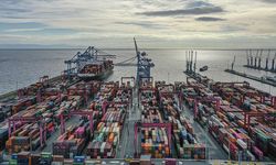 Ticaret Bakanlığı, 25 ülkeye özel olarak yenilediği rehberle ihracatçılara yol haritası sunuyor