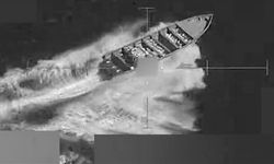 ABD, Doğu Pasifik'te uyuşturucu yüklü olduğu öne sürülen teknenin vurulduğunu açıkladı