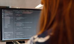 AR-GE istihdamın lokomotifi oldu, yazılımdaki personel sayısı imalat sanayisini geçti