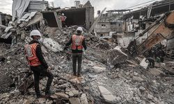 Ateşkesi ihlal eden İsrail, Gazze'nin çeşitli bölgelerine yine saldırılar düzenledi