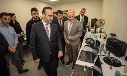 Bakan Kacır: Dış ticaret dengemizi destekleyecek 397 milyar liralık yatırımın önünü açtık