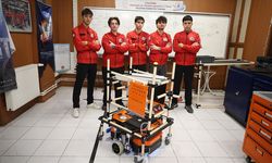 Bursa'da liselilerin geliştirdiği otonom robot 'Vektör' sanayide iş yükünü hafifletecek