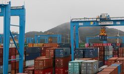 Çin'in ihracatı, ABD ile varılan geçici uzlaşmanın ardından kasımda yeniden artışa geçti