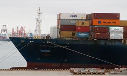 Çin'in ticaret fazlası ilk kez 1 trilyon doları aştı