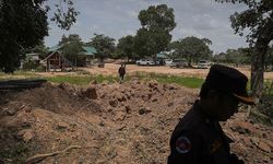 Kamboçya, çatışmaların ardından Tayland ile tüm sınır geçişlerini askıya aldı