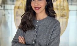 Tek elle telefon kullanımı el ve bilek sorunlarına davetiye çıkarıyor