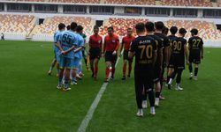 Yeni Malatyaspor yeterli oyuncuyla sahaya çıkmadığı için Isbaş Isparta 32 FK maçı iptal edildi