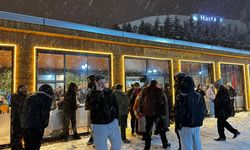 Darende'de Yollarda Kalan Yolcular Sosyal Tesislerde Misafir Ediliyor