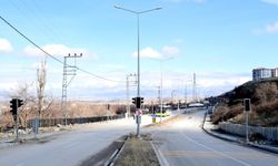 Büyükşehir Trafikte Güvenliği Artırıyor: Yoğun Noktalara Sinyalizasyon Kuruluyor