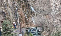 Günpınar Şelalesi Haftasonu Ziyaretçilerin Uğrak Noktası Oldu