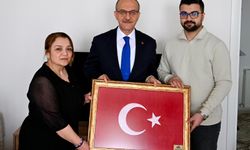 Devletin Şefkati Bayramda Kapılarını Çaldı: Vali Yavuz'dan Anlamlı Ziyaret