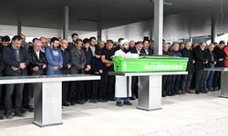 Malatya'da Hayatını Kaybeden Öğretmen Gözyaşlarıyla Defnedildi