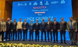 Turizm Çalıştayında Deprem Sonrası Yeniden Yapılanma ile Bölgesel Destinasyon Modeli Öne Çıktı