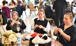 Yeşilyurt'ta Şişler Konuştu, Nefes Kesen Örgü Maratonu