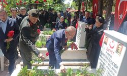 Malatya'da Arife Günü Şehitlikte Duygu Dolu Ziyaret
