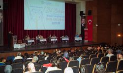 Malatya'da Bilgi Şöleni: Semt Konakları Öğrencileri Kıyasıya Yarıştı