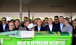 MHP'li Mehmet Fendoğlu'nun Acı Günü: Annesi Son Yolculuğuna Uğurlandı