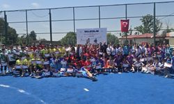 Milli Egemenlik Ortaokulu Hokey Takımı Türkiye Şampiyonu Oldu
